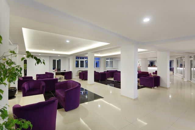 LARISSA BEACH CLUB 2