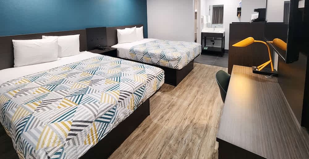 Studio 6 Suites San Ysidro, CA -San Diego South Bay 1