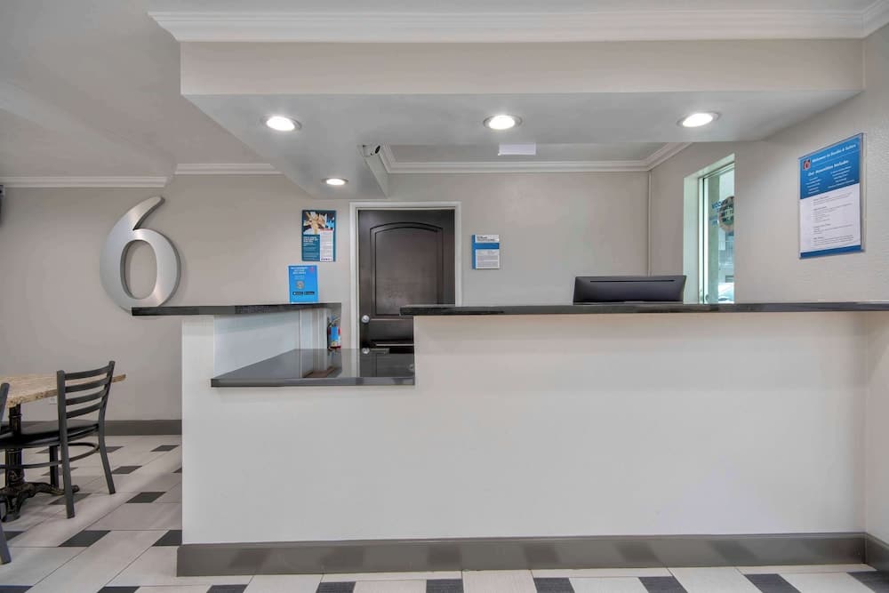 Studio 6 Suites – San Bernardino, CA 2