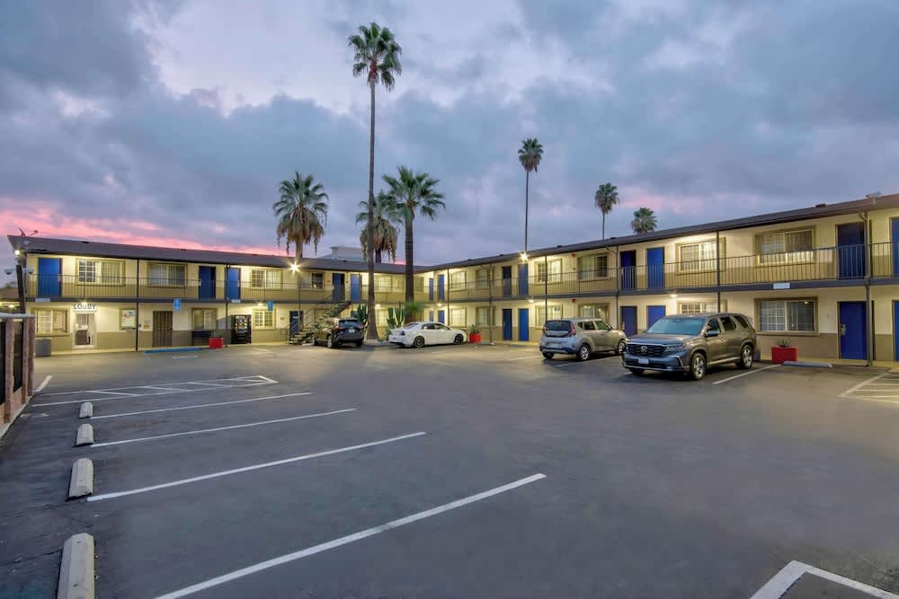 Studio 6 Suites – San Bernardino, CA 1
