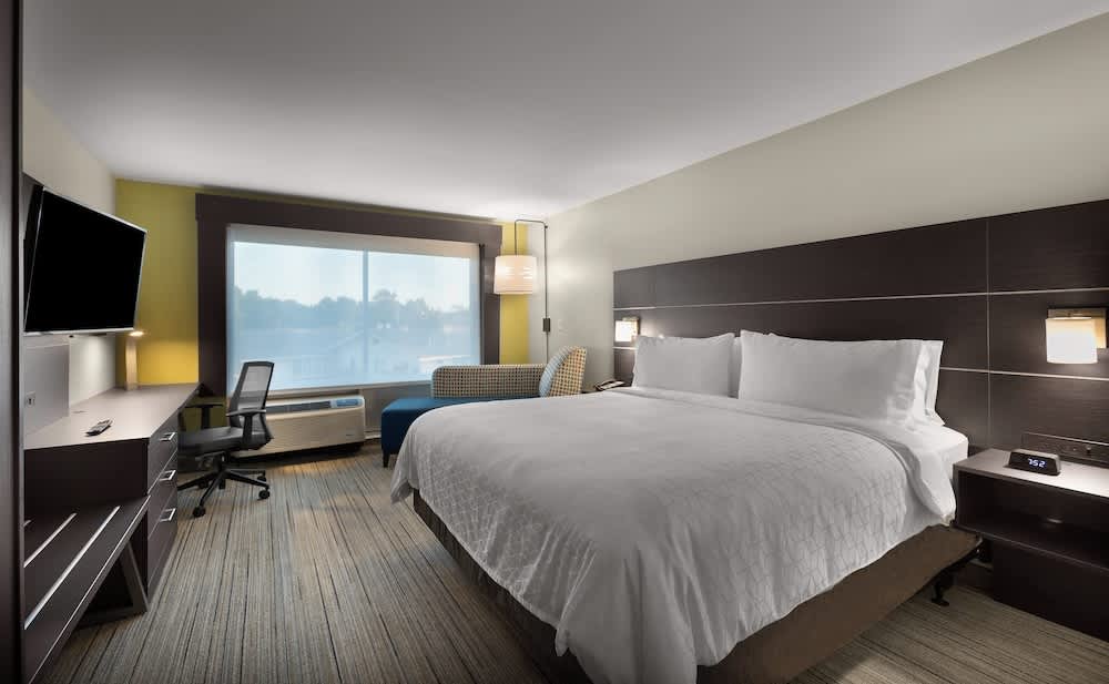 Holiday Inn Express Lake Park by IHG 2