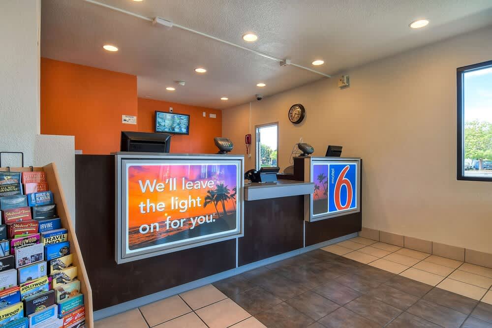 Motel 6 Stanton, CA - Anaheim West 2