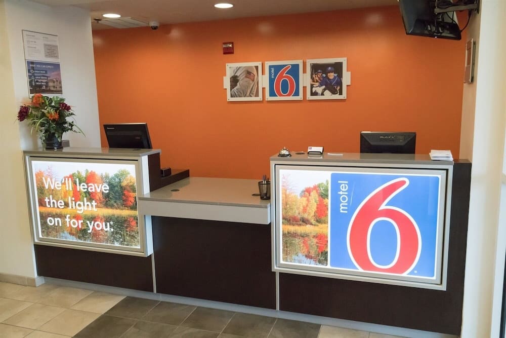 Motel 6 Pottstown, PA 2