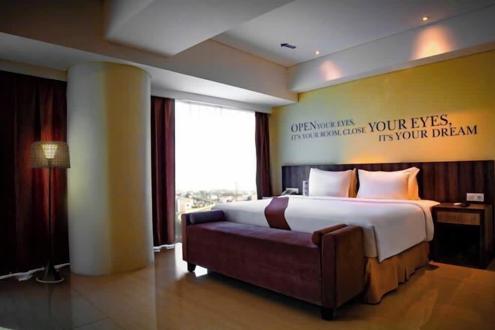 Kebayoran Park Hotel 1
