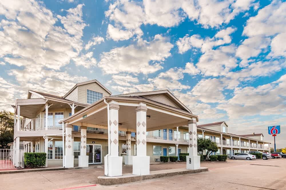 Motel 6-Waxahachie, TX 1