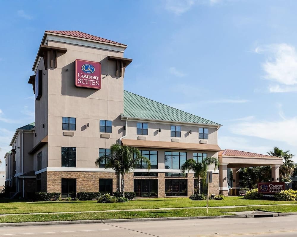 Comfort Suites near NASA - Clear Lake 1