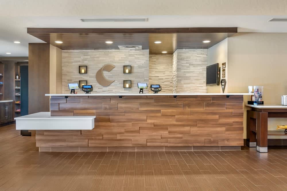 Comfort Suites Florence - Cincinnati South 2