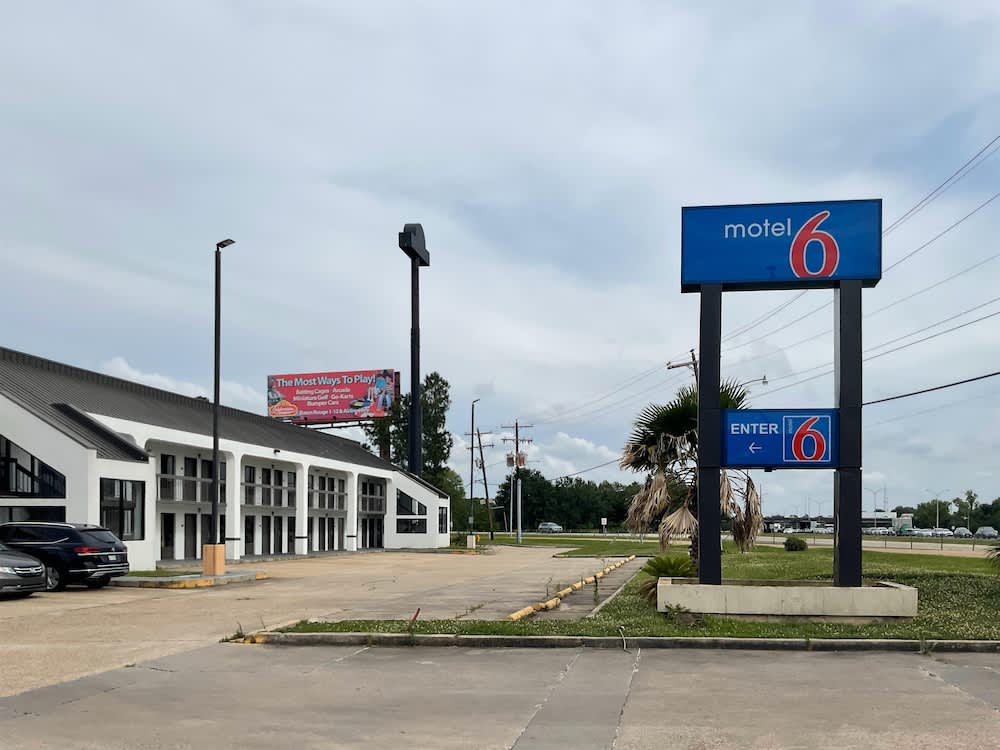 Motel 6 Baton Rouge, LA - East - I-12 1