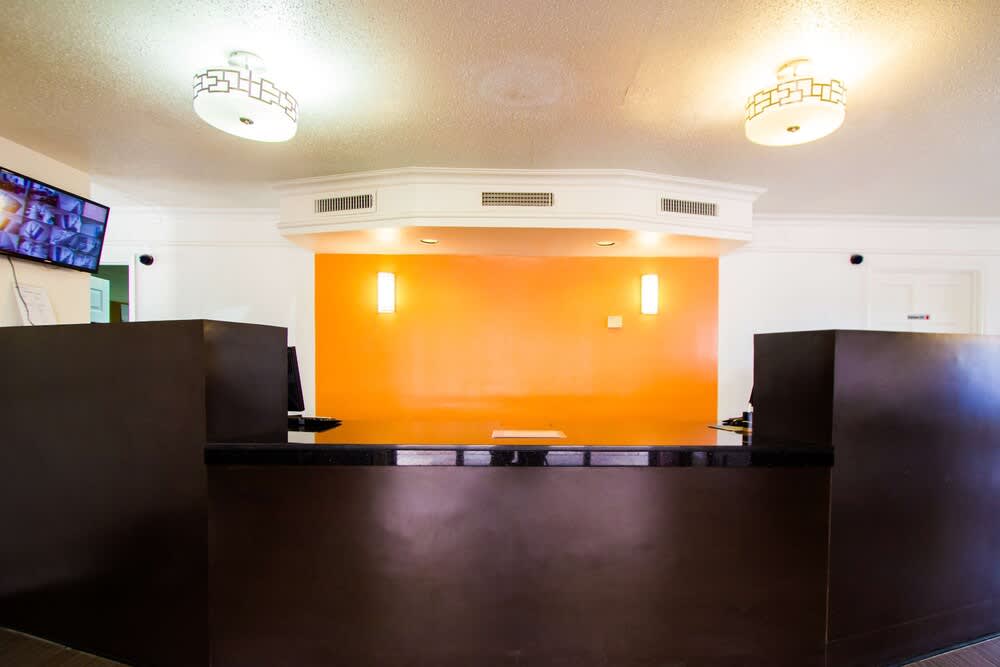 Motel 6-Austin, TX - Midtown 2