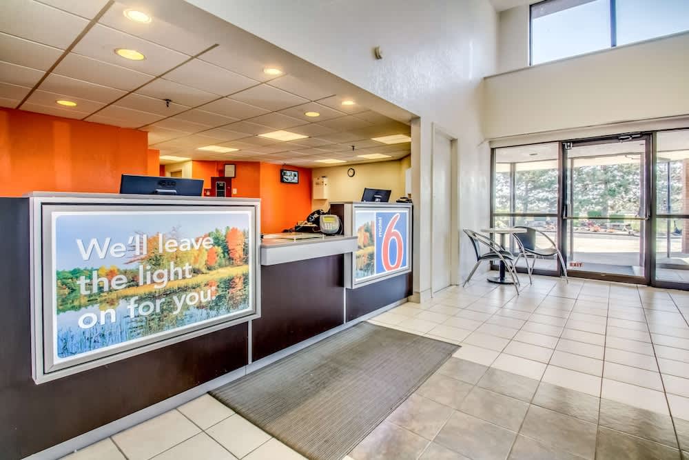 Motel 6 Amherst, NY - Buffalo 2