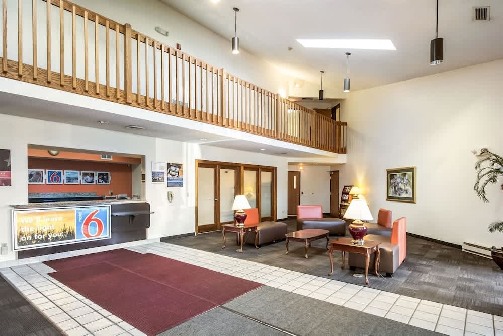 Motel 6 Saukville, WI 2