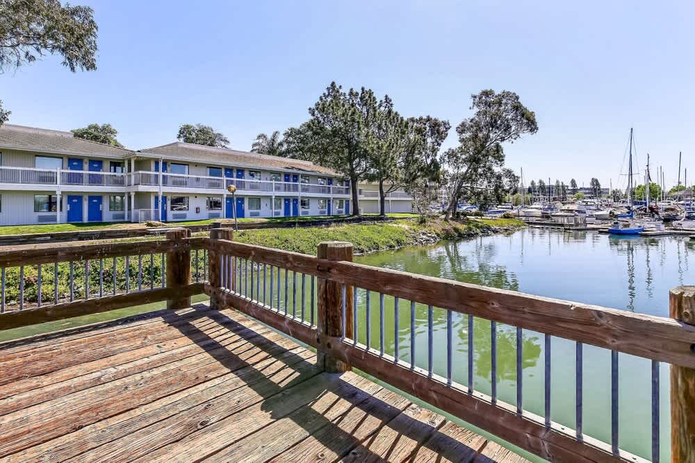 Motel 6-Oakland, CA - Embarcadero 1
