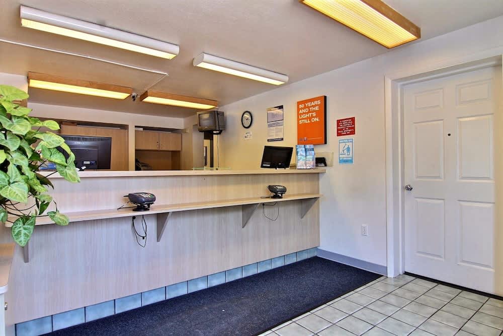 Motel 6 Merrillville, IN 2