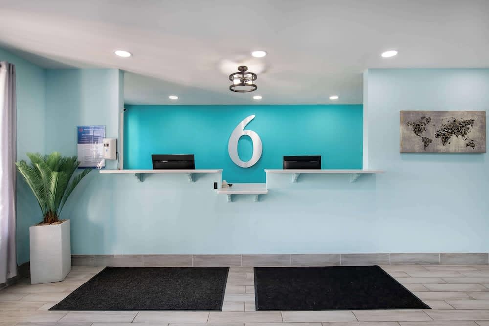Motel 6 Macon, GA – I-475 2
