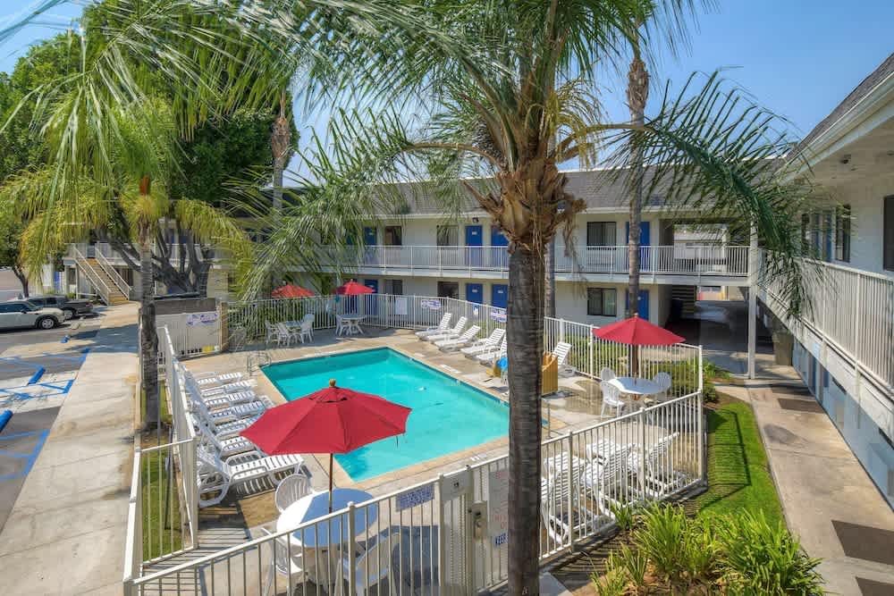 Motel 6-El Cajon, CA - San Diego 1
