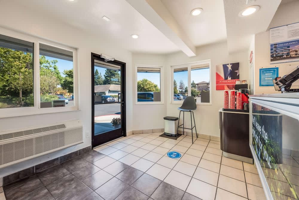 Motel 6-Rohnert Park, CA 2