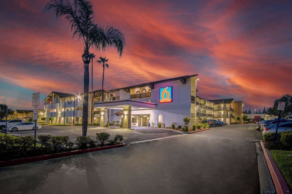 Motel 6 Ontario CA Convention Center Airport 1
