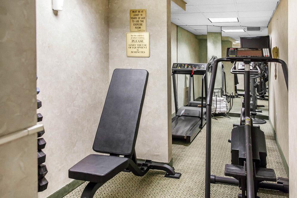 Comfort Inn Pentagon City 1