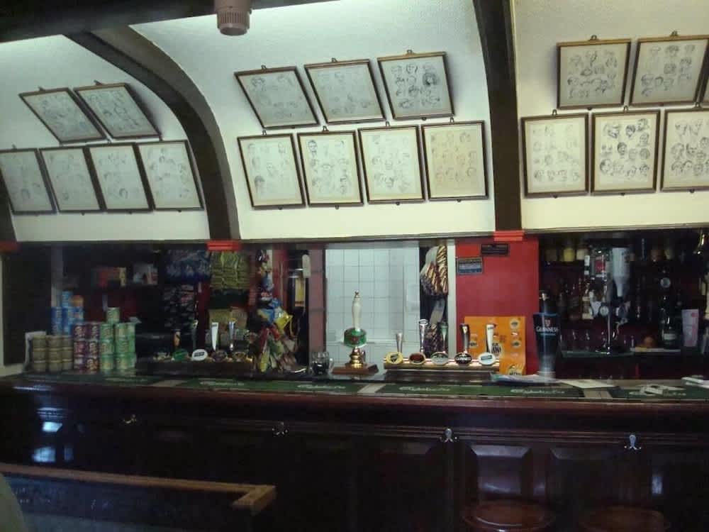 Glendower Hotel 1