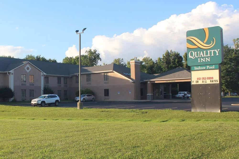 Quality Inn North Vernon 1