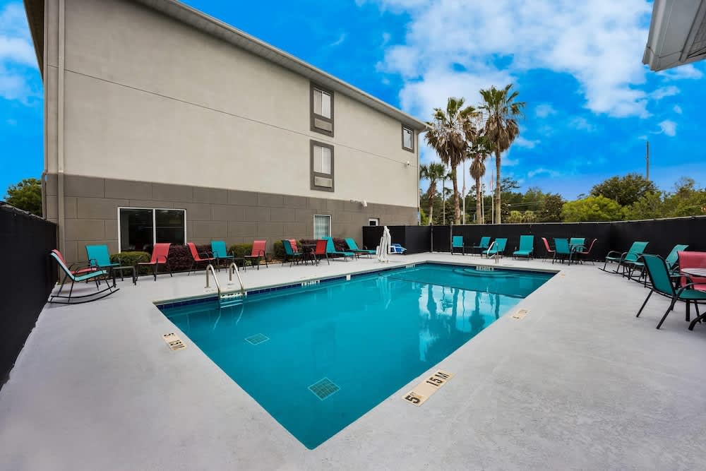 Sleep Inn & Suites Valdosta Mall Area 1