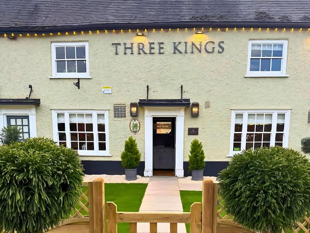 Three Kings 1