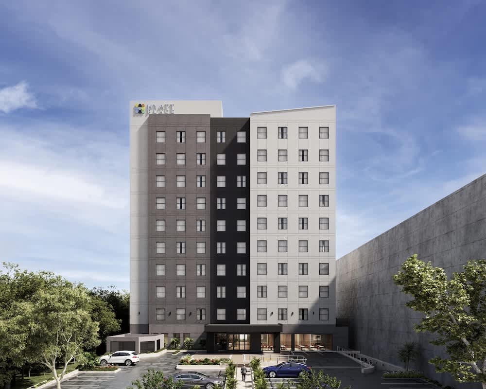 Hyatt Place Merida/ Via Montejo 1