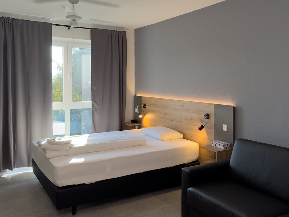 Hotel Good Night 2