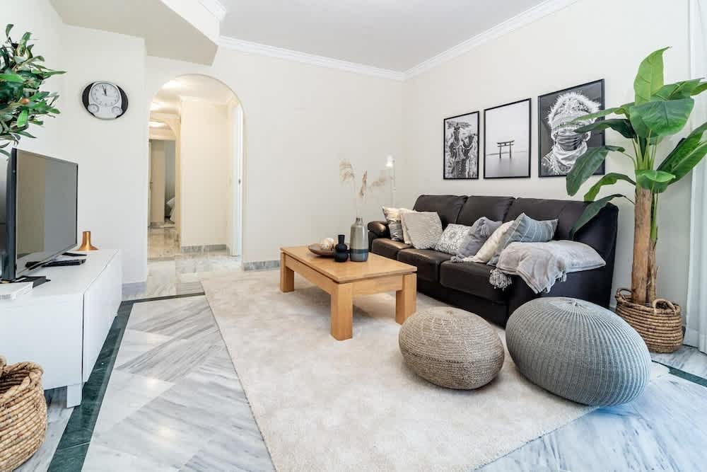 DN11-2 bedroom apartment close to Puerto Banus 1