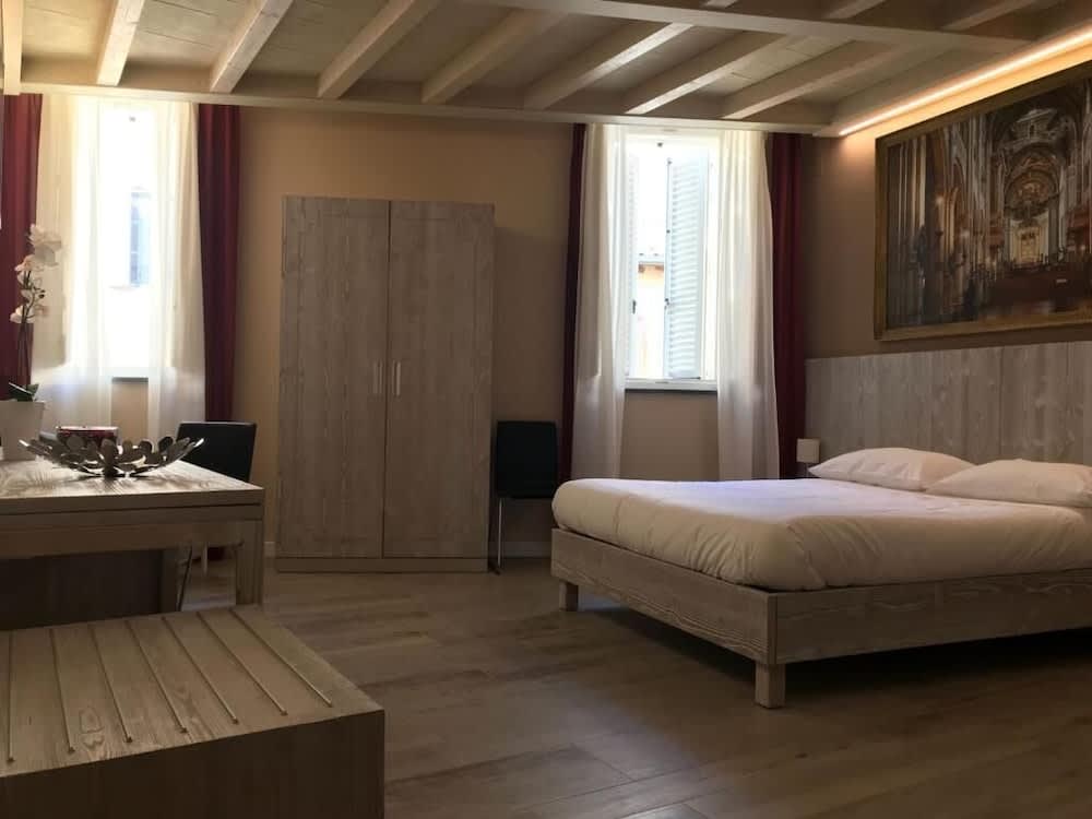 Palazzo Domanto Parma Apartments 2