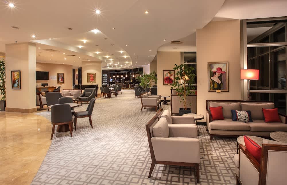 Charisma De Luxe Hotel 2