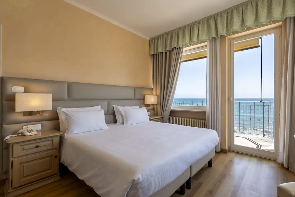 B&B HOTEL Diano Marina Palace 1