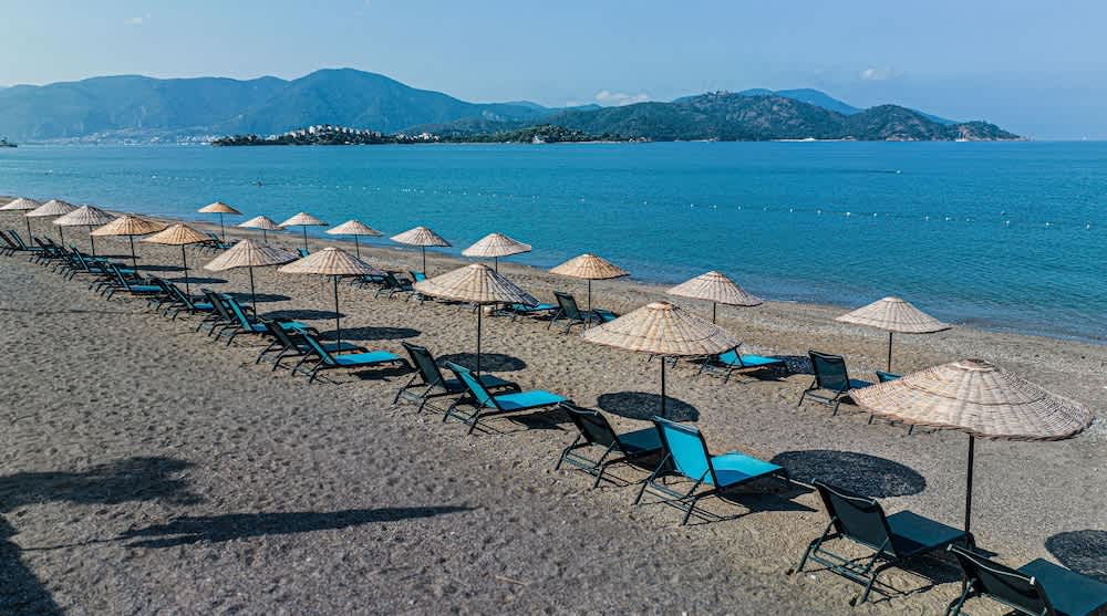 Uras Beach Hotel 1