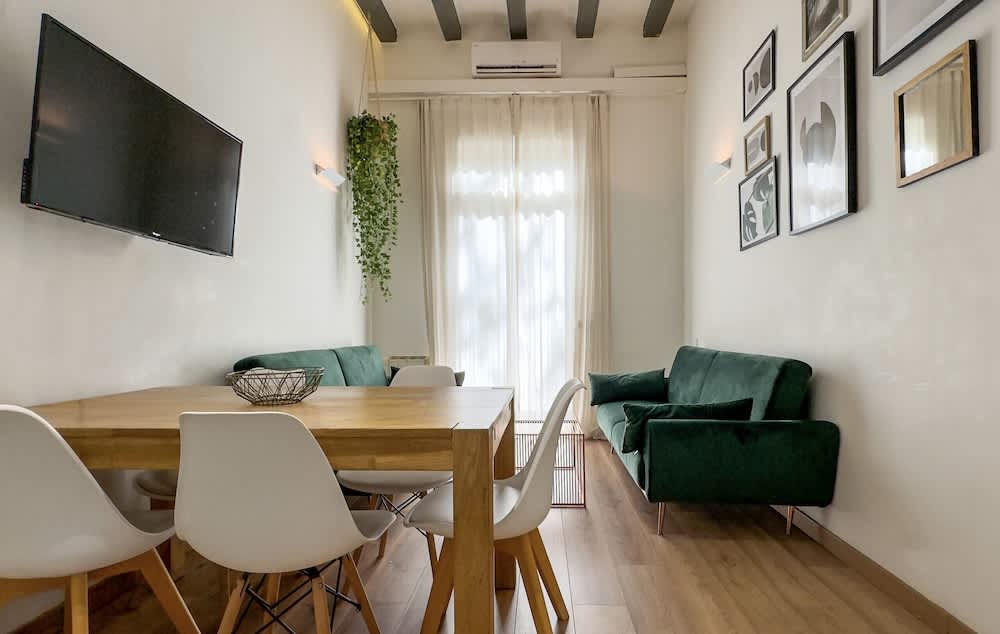 Aqua Apartment by Olala Homes 1