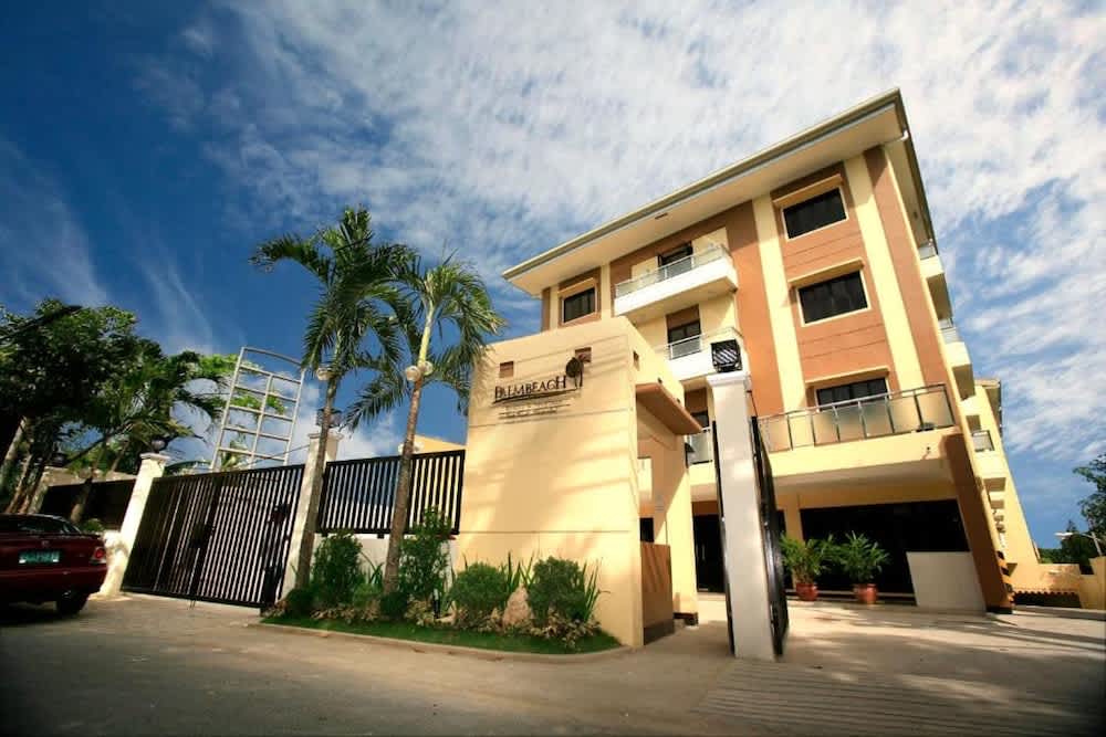 Palmbeach Resort Mactan Cebu powered by Cocotel 1