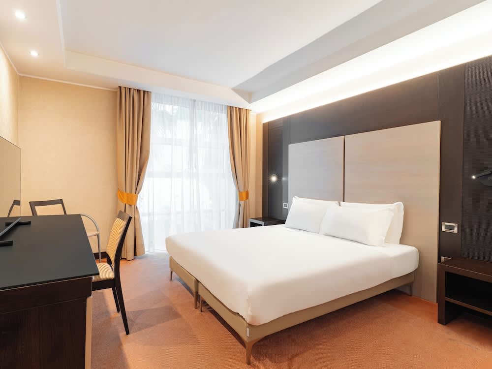 B&B HOTEL Napoli San Mauro 2