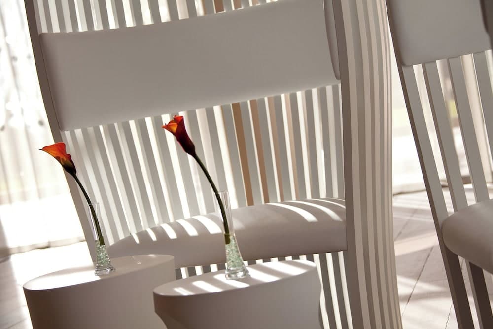 Renaissance Aix-en-Provence Hotel 2