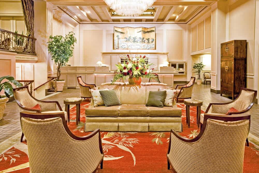 Mayflower Park Hotel 2
