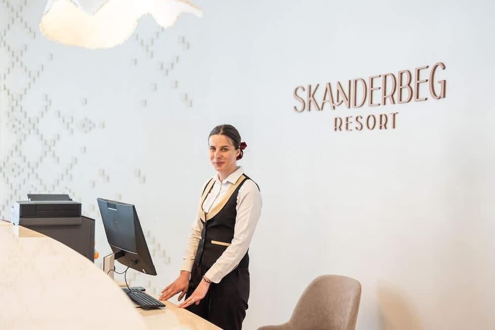 Hotel Skanderbeg 1