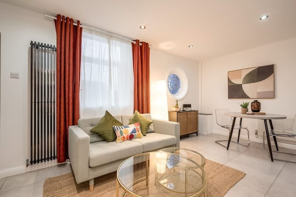 Central Belfast Apartments, Salisbury 1
