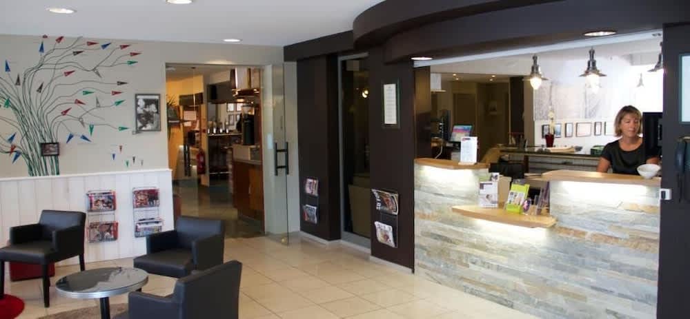 Logis Hotel Restaurant Au Chêne Vert, Saint-Brieuc 1