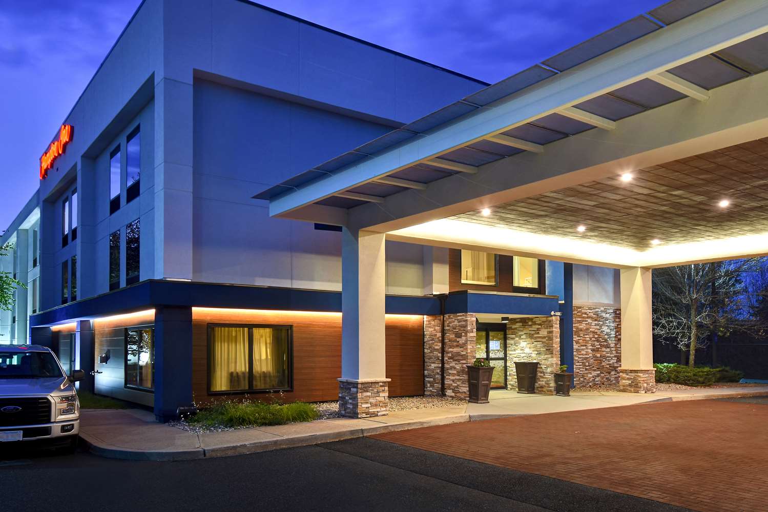Hampton Inn White River Junction 1