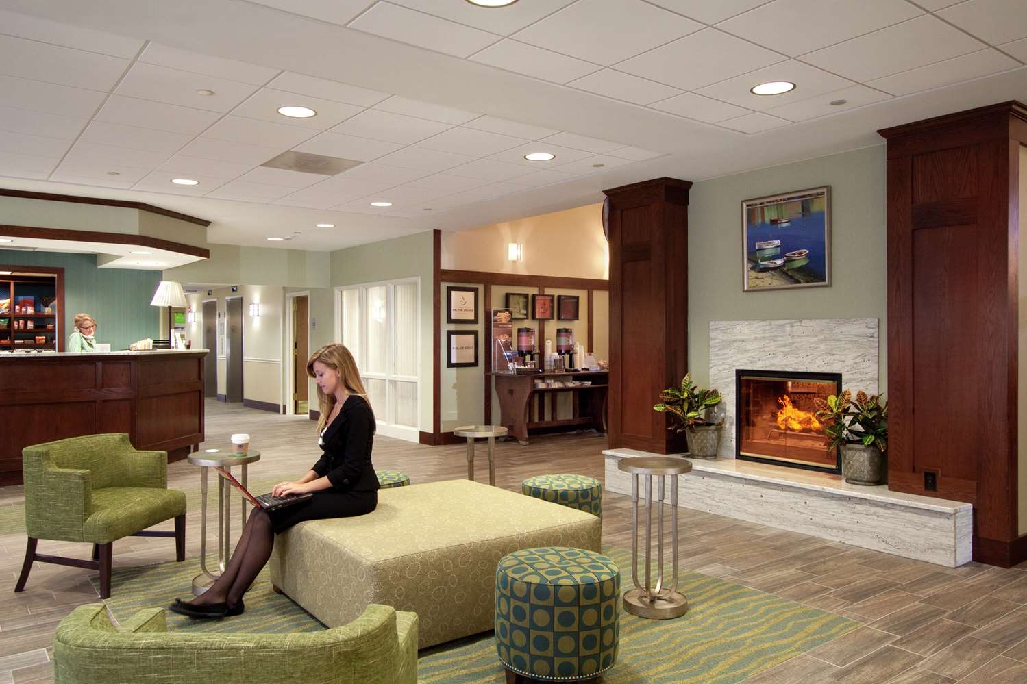 Hampton Inn & Suites Providence/Warwick-Airport 2