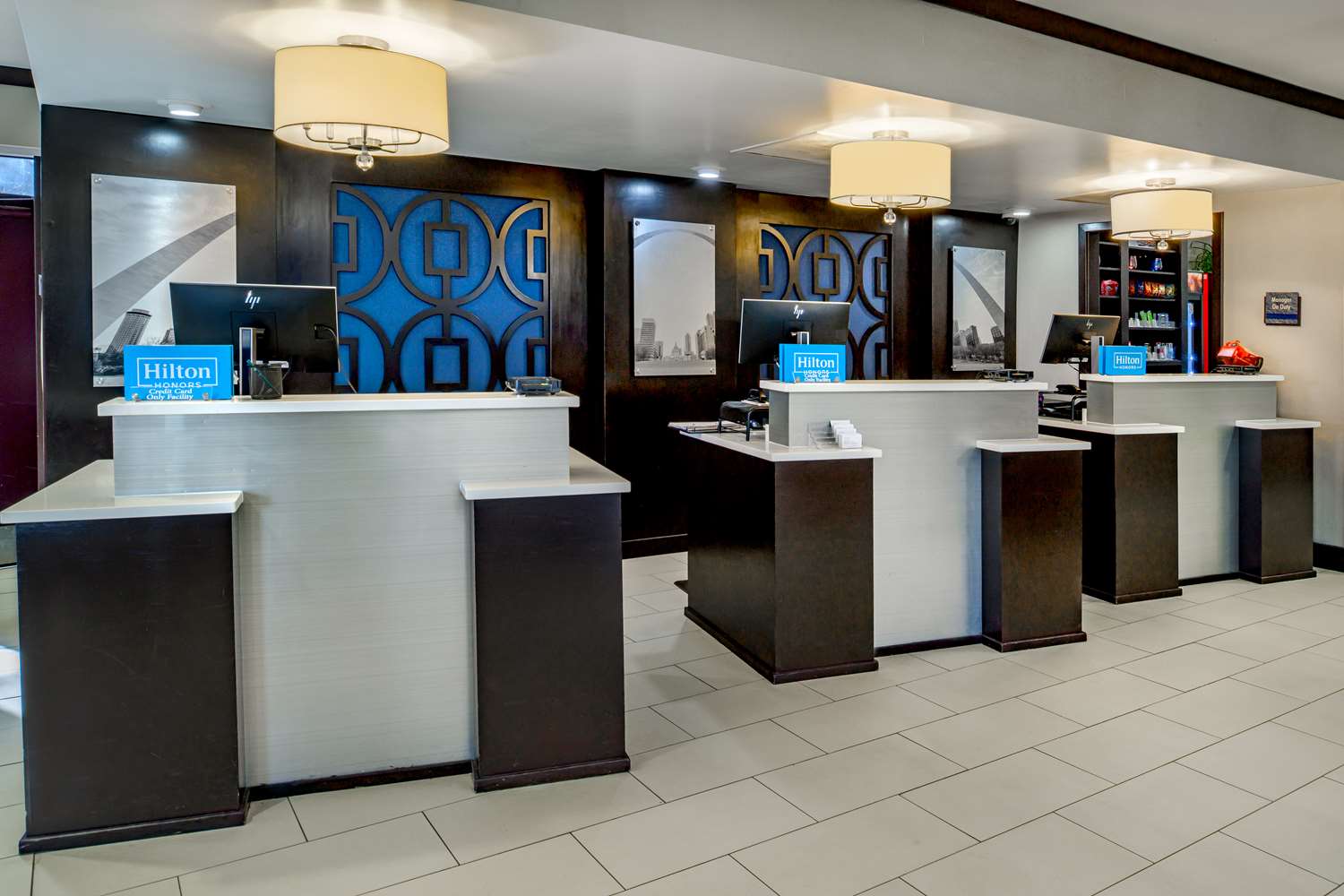 Embassy Suites by Hilton St. Louis Airport 1