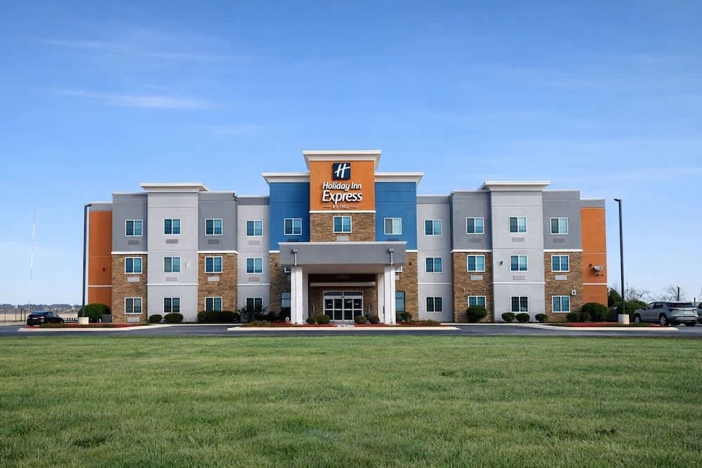 Holiday Inn Express & Suites Bridgeport by IHG 1