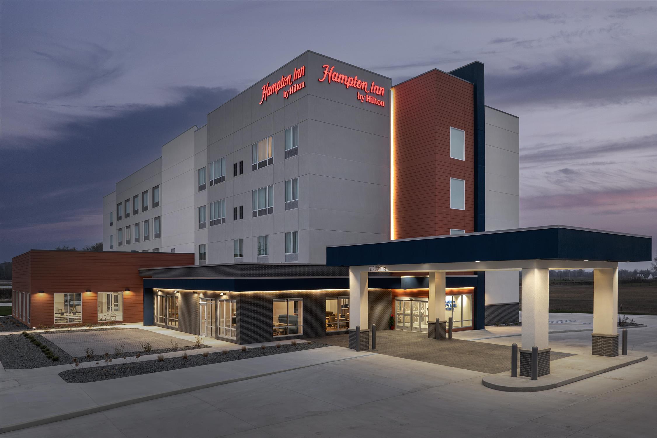 Hampton Inn By Hilton Dexter 2