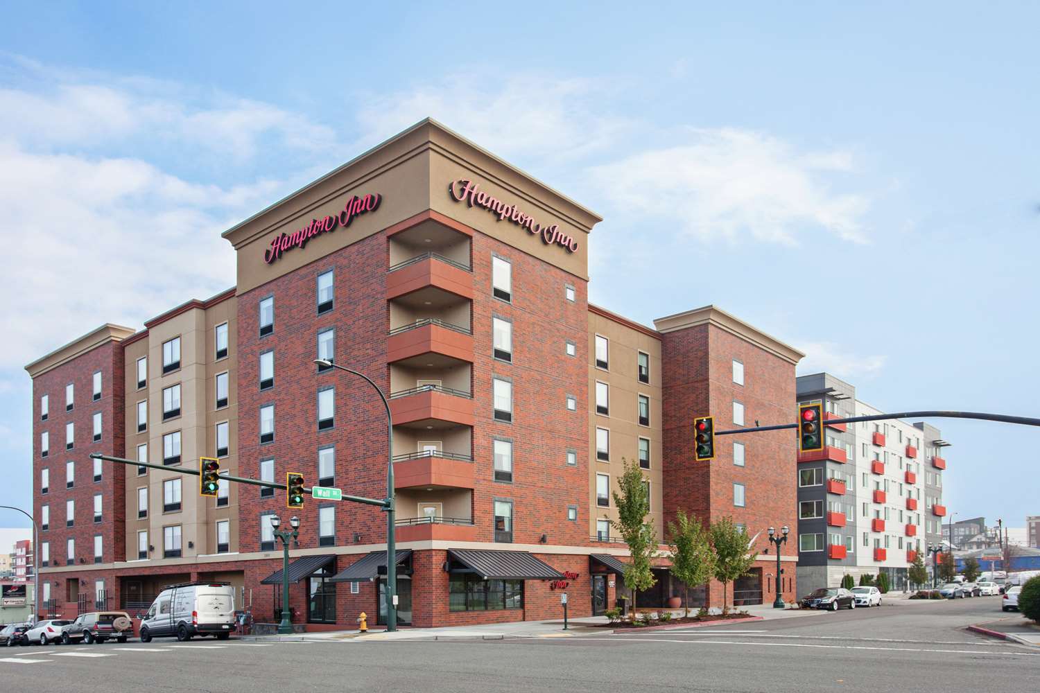 Hampton Inn Seattle/Everett 1