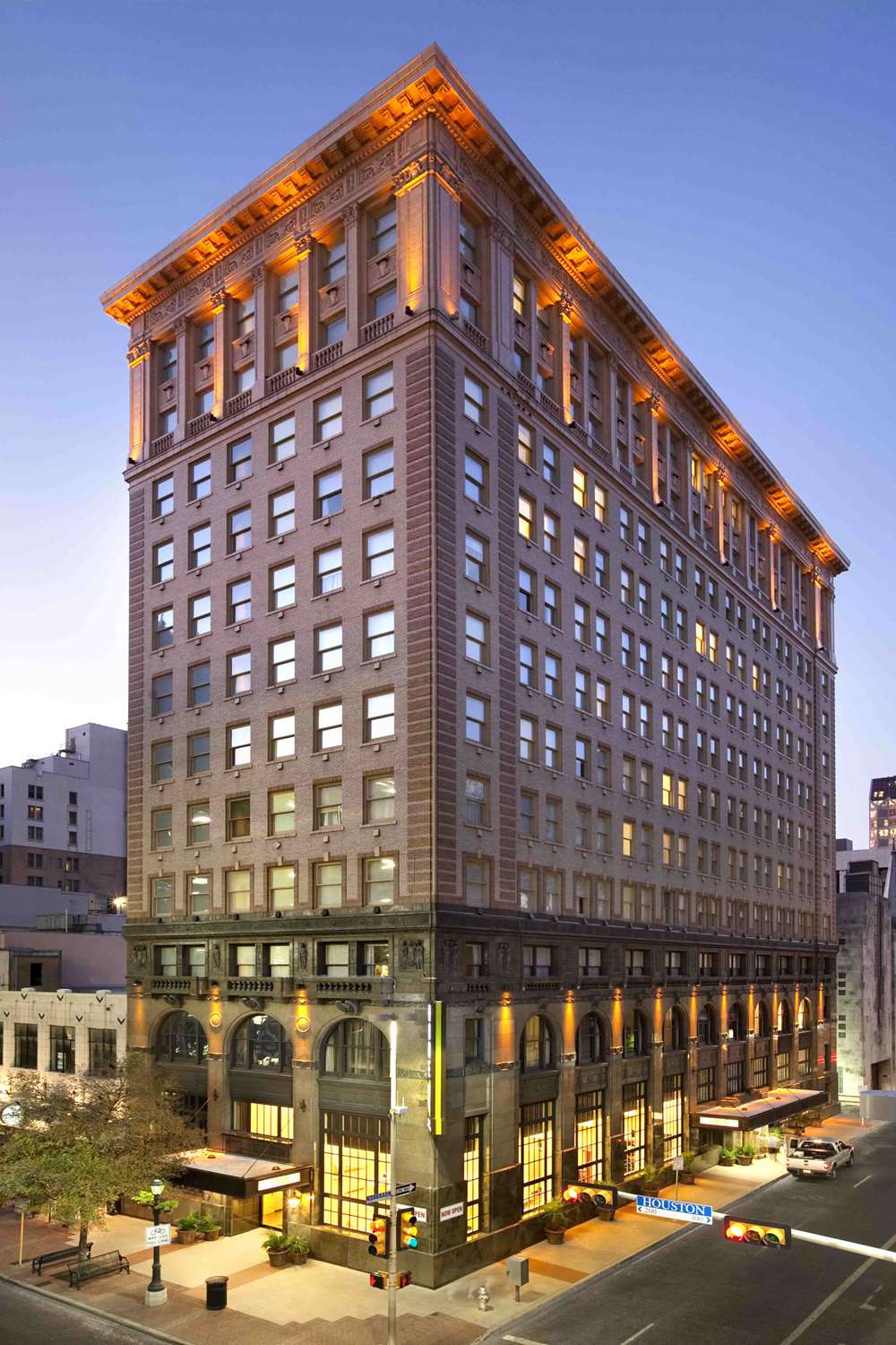 Home2 Suites by Hilton San Antonio Downtown-Riverwalk 1