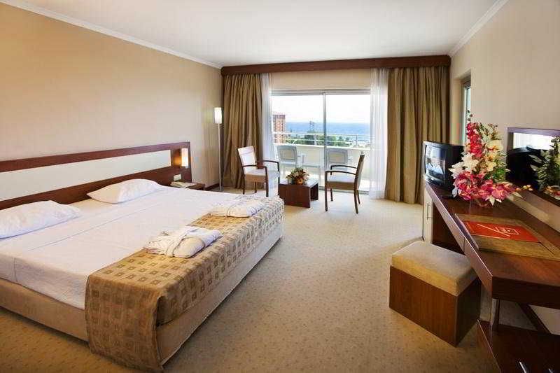 TIMO RESORT HOTEL 2