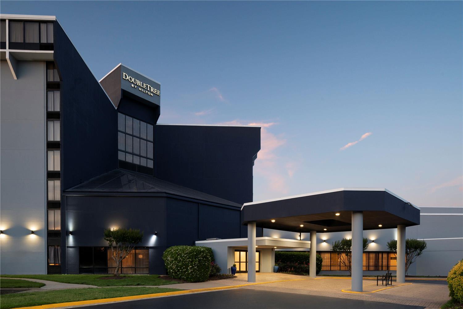 DoubleTree by Hilton Richmond - Midlothian 2